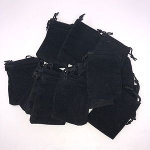 20 Pieces Small Black 3 x 2.5 inch Jewelry Velvet